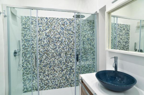 the blu and green apartment Rome
